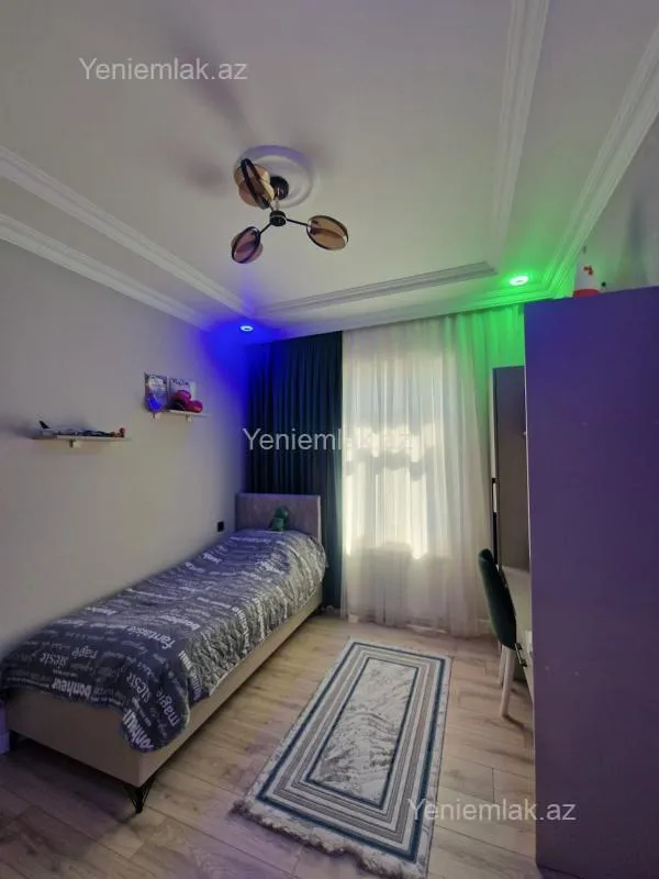Satılır 4 otaqlı həyət evi 121 m²
