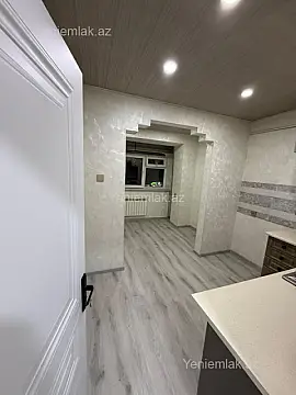 Satılır 2 otaqlı köhnə tikili 70 m²