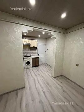 Satılır 2 otaqlı köhnə tikili 70 m²