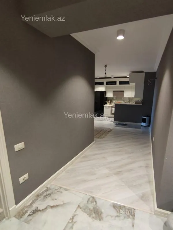 Satılır 3 otaqlı yeni tikili 85 m²