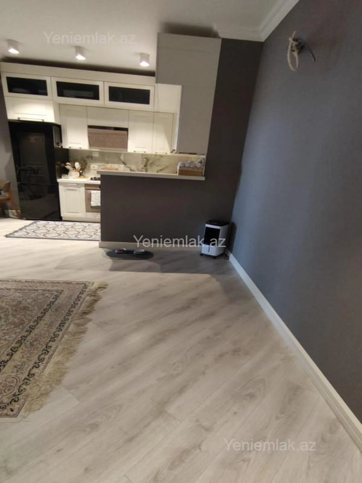 Satılır 3 otaqlı yeni tikili 85 m²