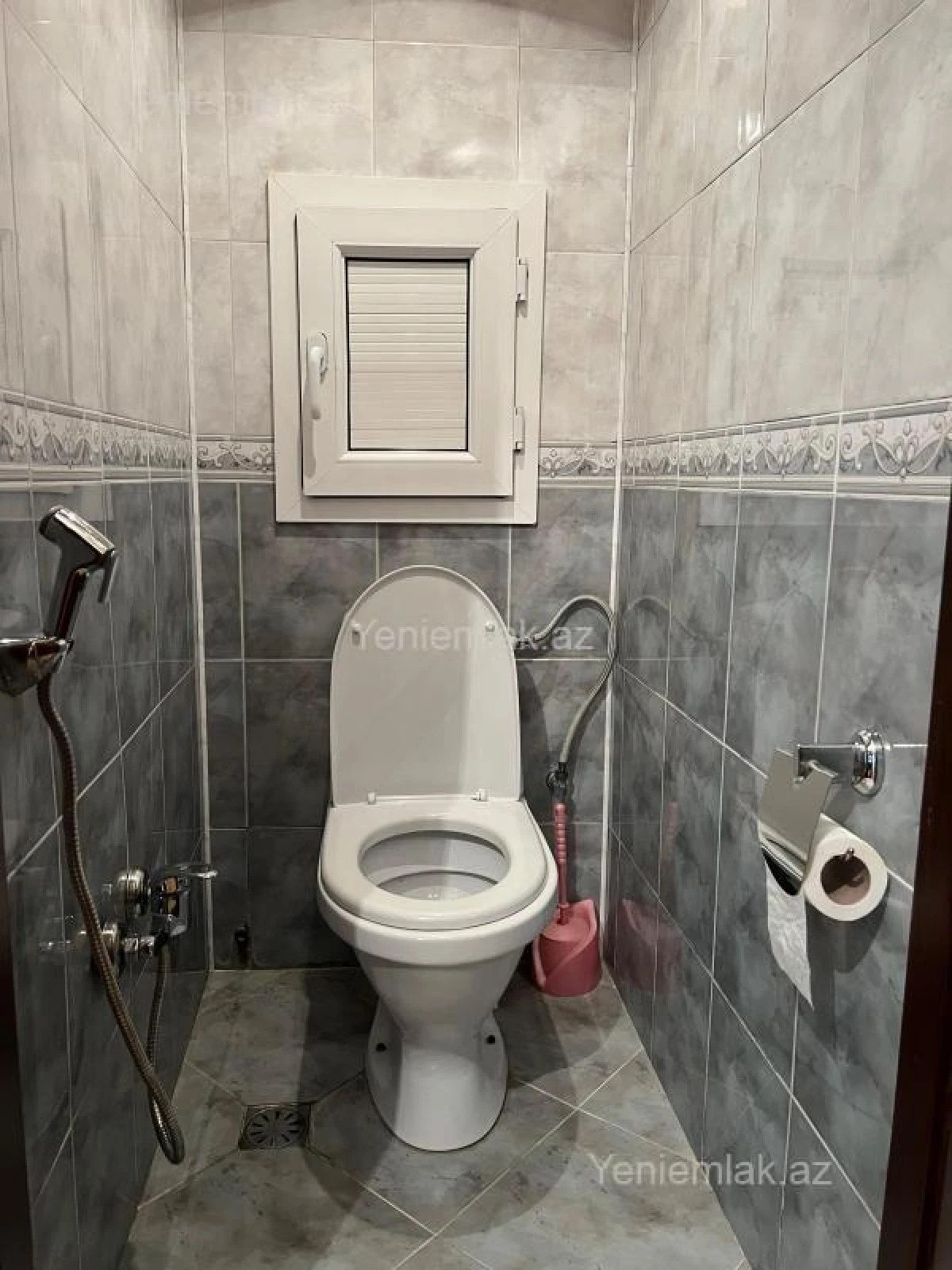 Satılır 3 otaqlı köhnə tikili 70 m²