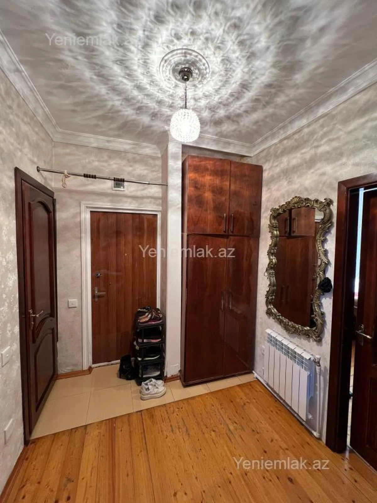 Satılır 3 otaqlı köhnə tikili 70 m²
