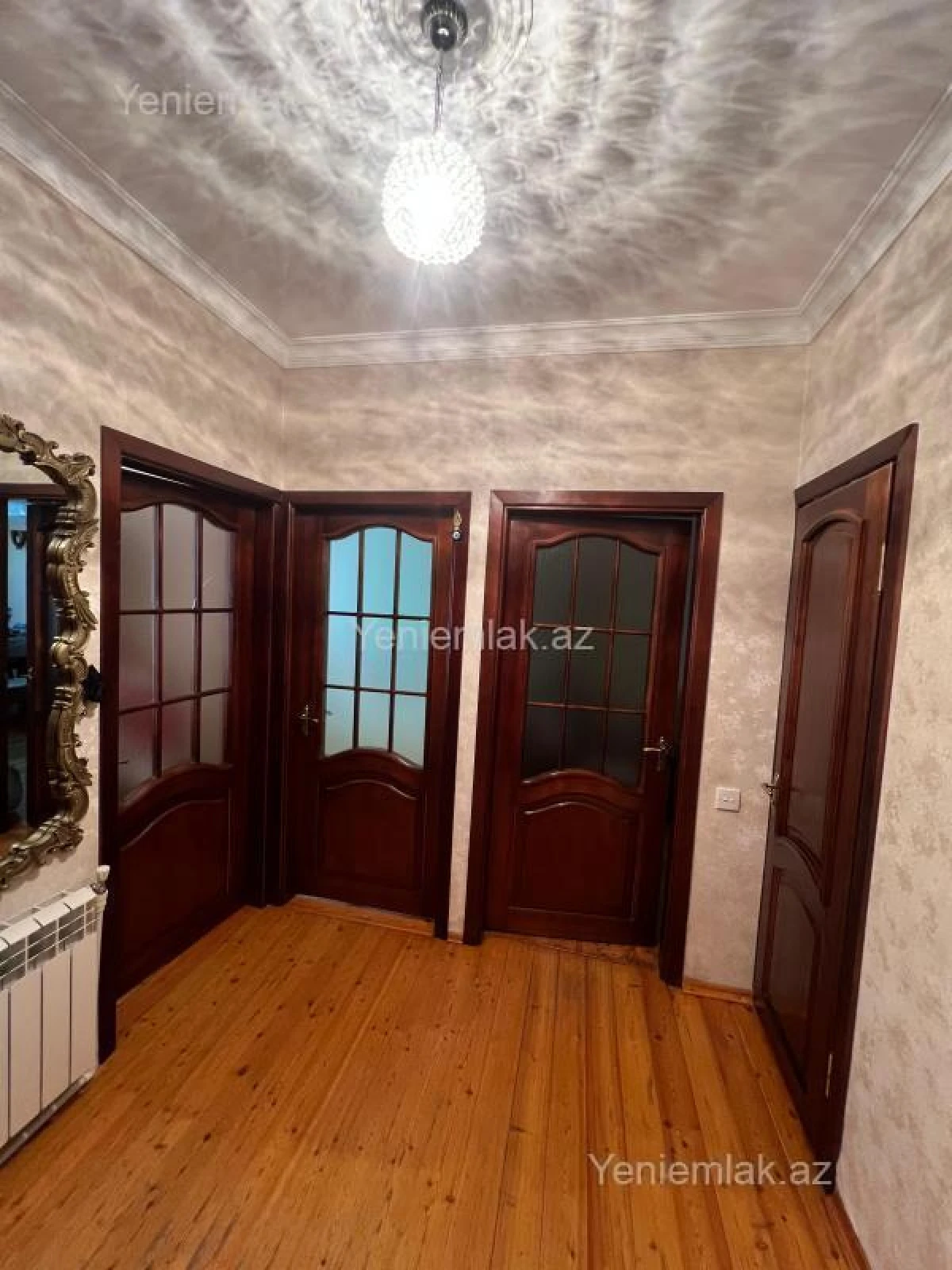 Satılır 3 otaqlı köhnə tikili 70 m²