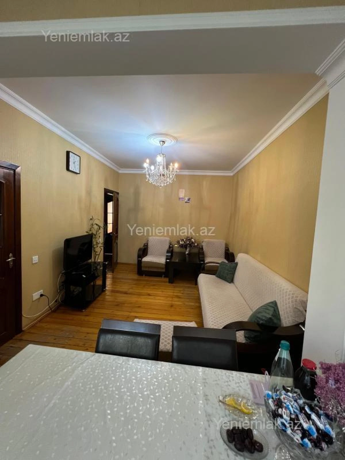 Satılır 3 otaqlı köhnə tikili 70 m²