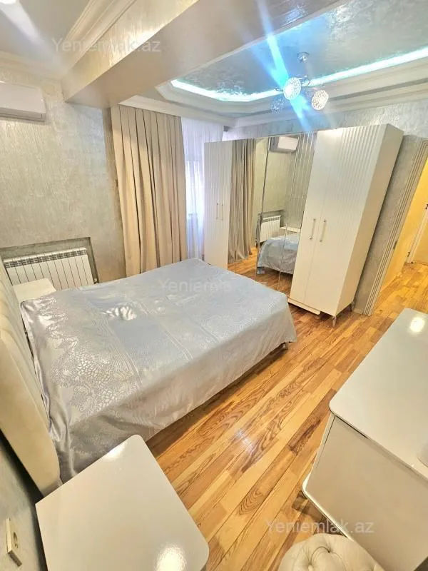 Satılır 3 otaqlı yeni tikili 123 m²