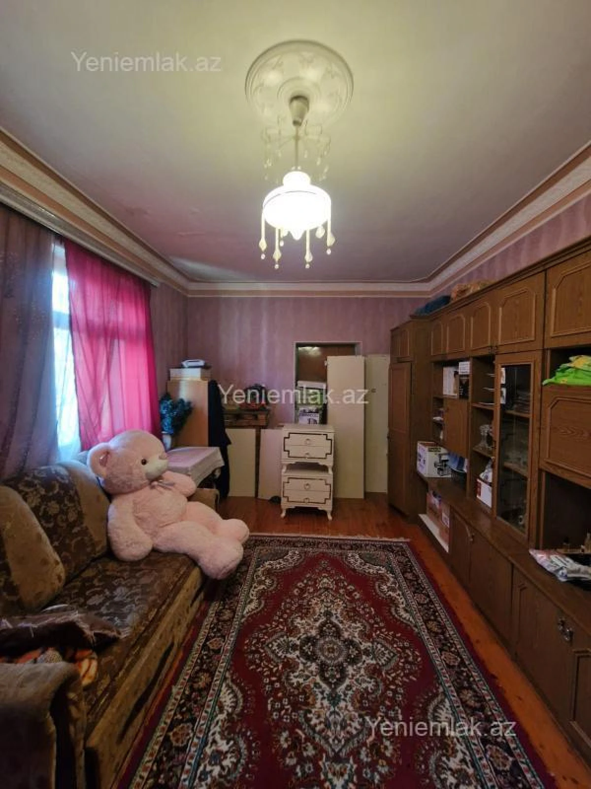 Satılır 5 otaqlı həyət evi 142 m²