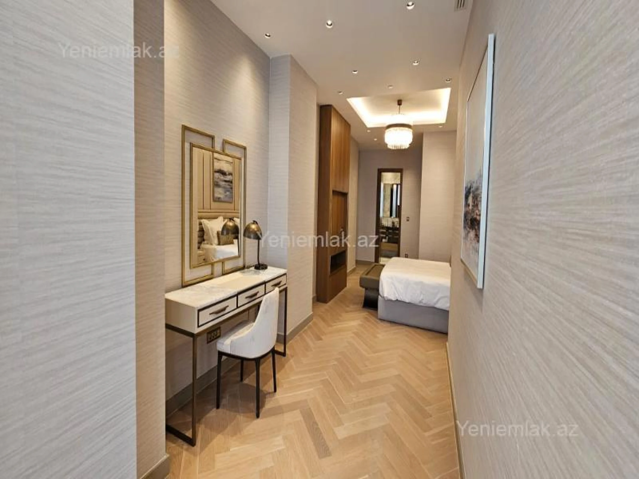 Satılır 3 otaqlı yeni tikili 155 m²