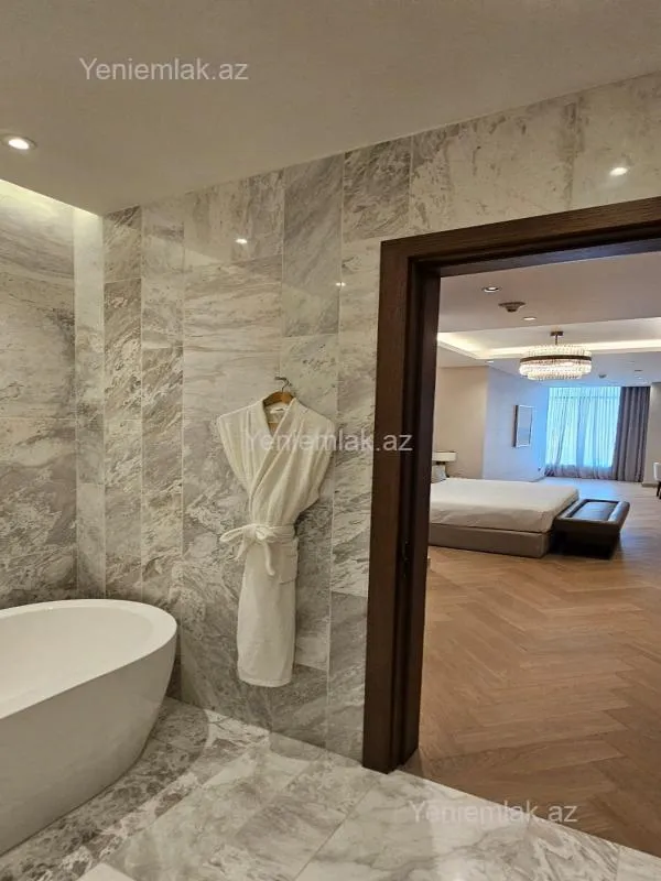 Satılır 3 otaqlı yeni tikili 155 m²