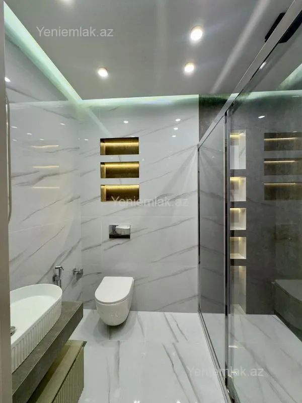 Satılır 3 otaqlı yeni tikili 98 m²