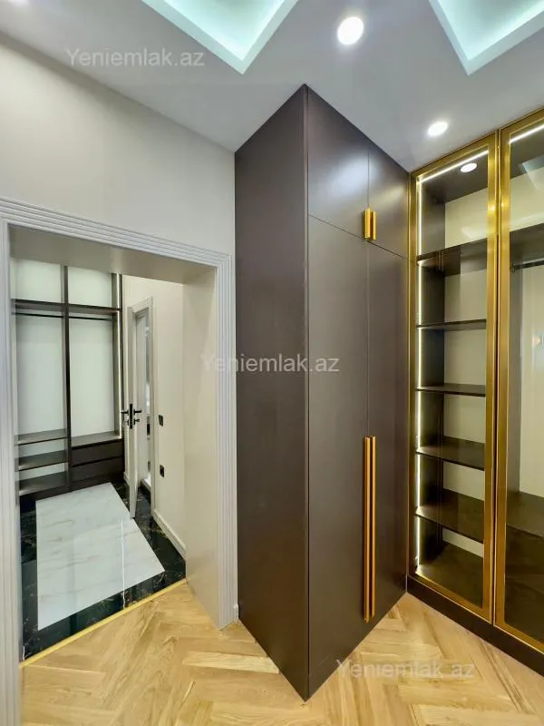 Satılır 3 otaqlı yeni tikili 98 m²