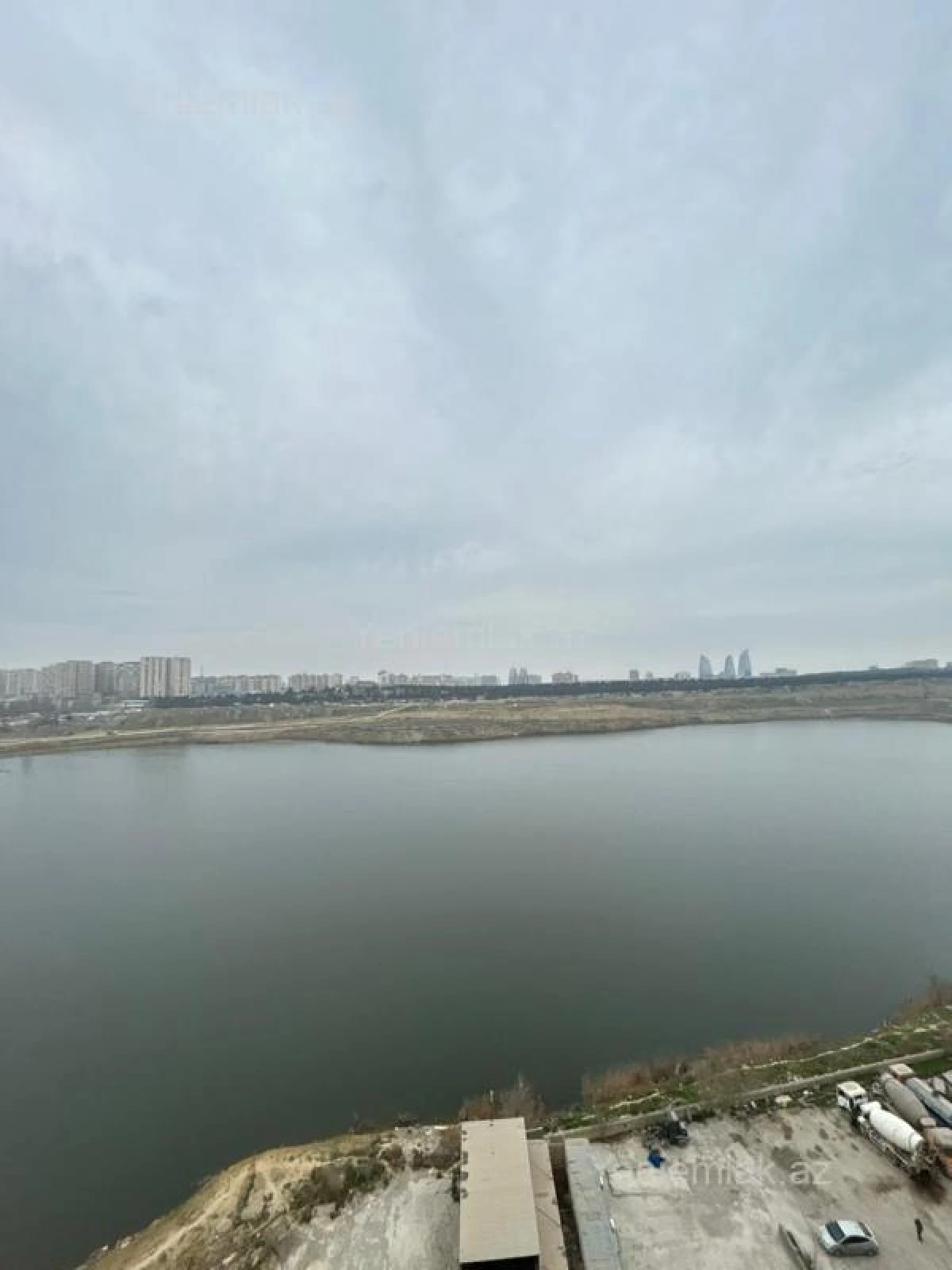 Satılır 2 otaqlı yeni tikili 50 m²