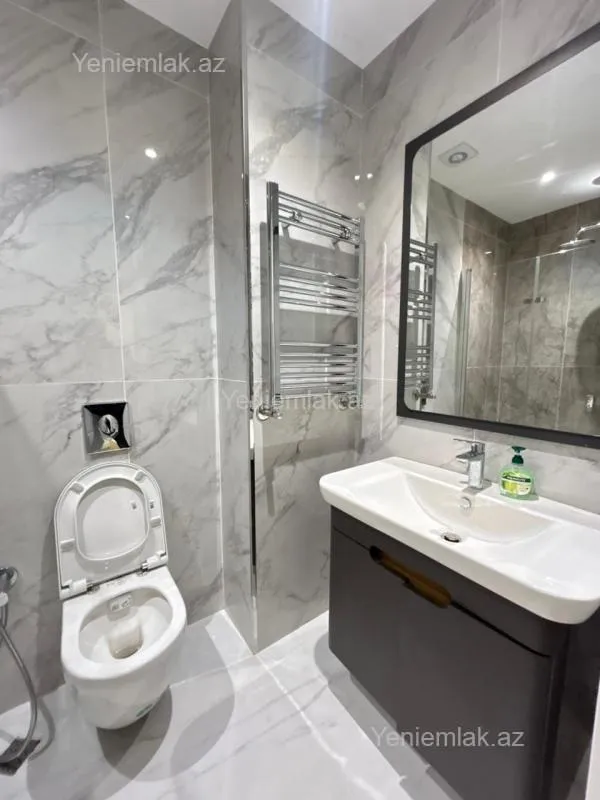 Satılır 2 otaqlı yeni tikili 50 m²