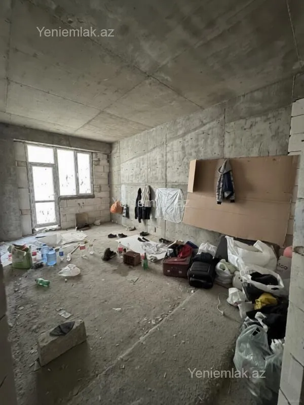 Satılır 2 otaqlı yeni tikili 68 m²