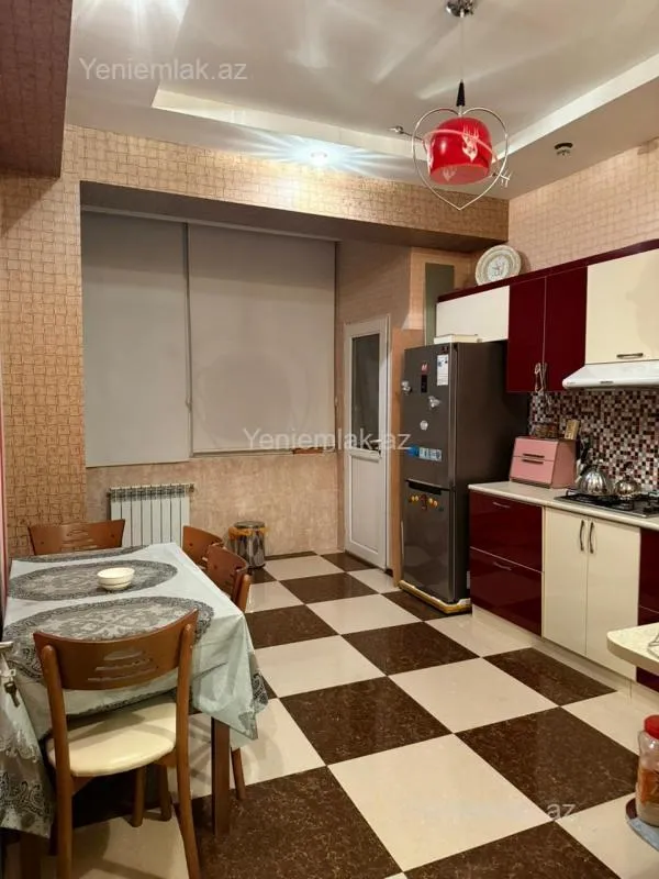 Satılır 3 otaqlı yeni tikili 74 m²