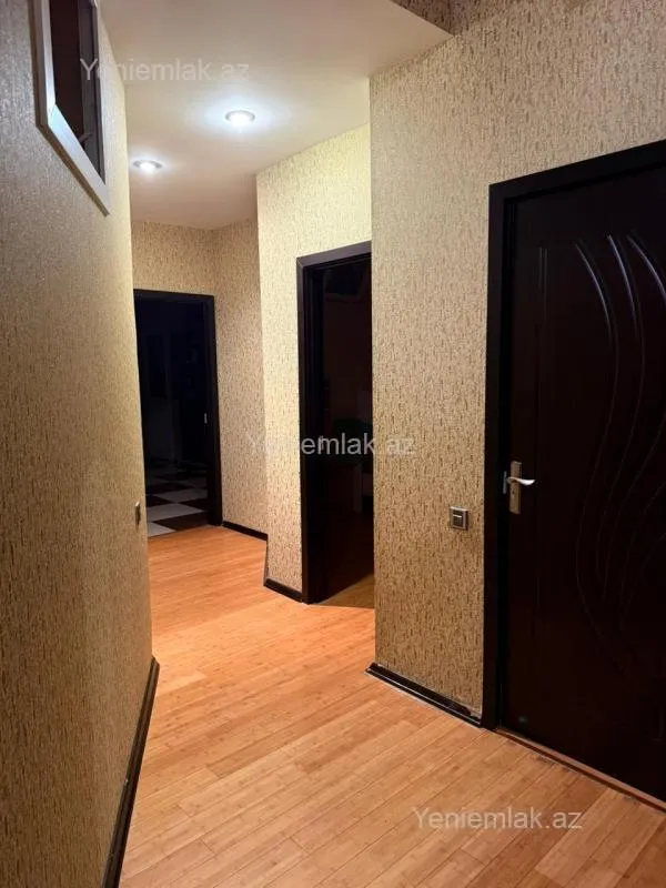 Satılır 3 otaqlı yeni tikili 74 m²