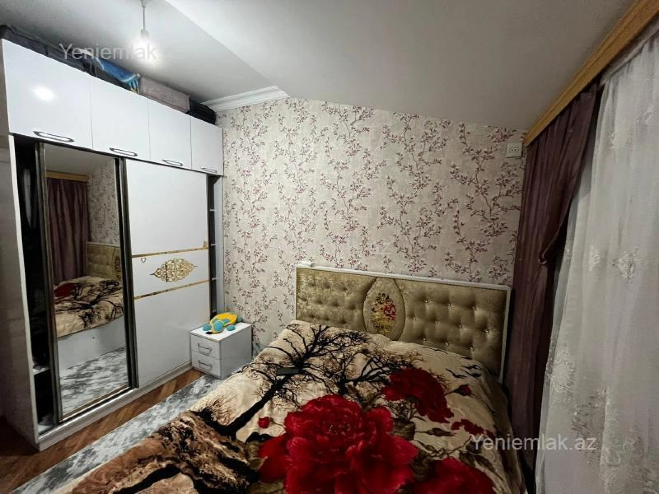 Satılır 3 otaqlı yeni tikili 83 m²