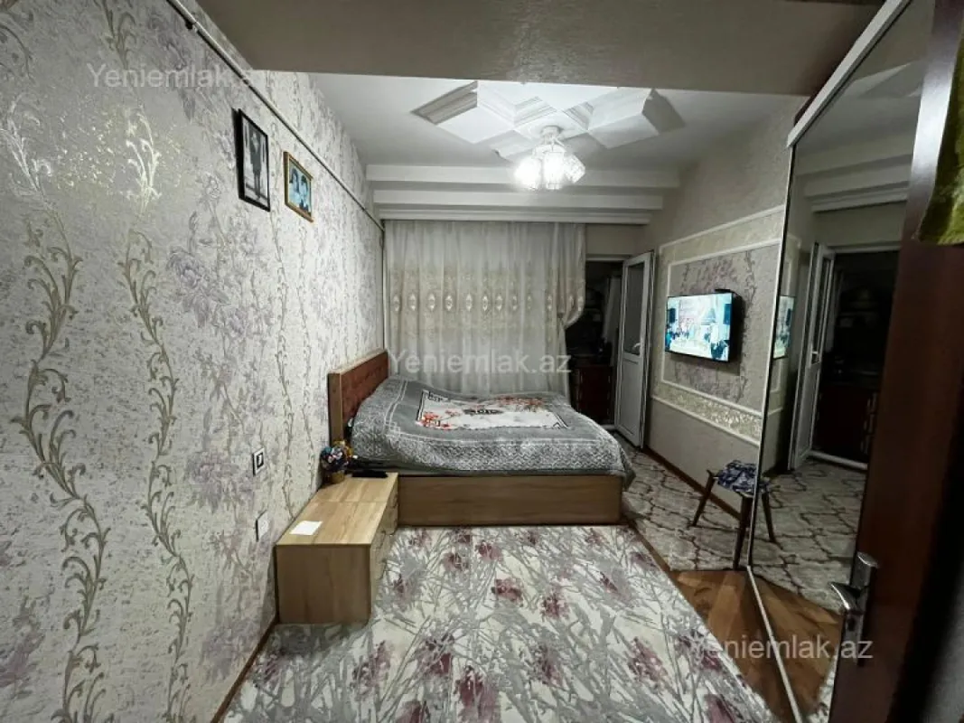 Satılır 3 otaqlı yeni tikili 83 m²