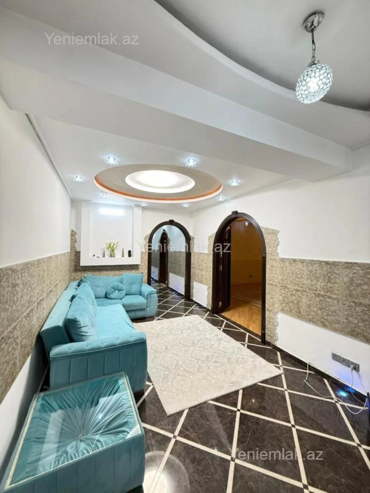 Satılır 3 otaqlı yeni tikili 155 m²