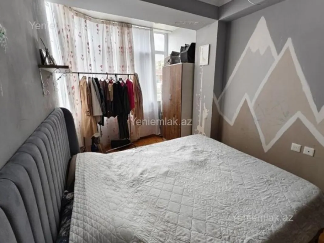 Satılır 3 otaqlı yeni tikili 85 m²