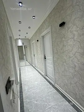 Satılır 4 otaqlı köhnə tikili 100 m²