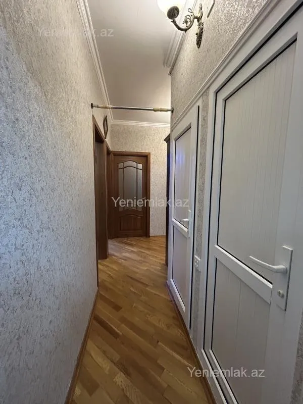 Satılır 3 otaqlı köhnə tikili 90 m²