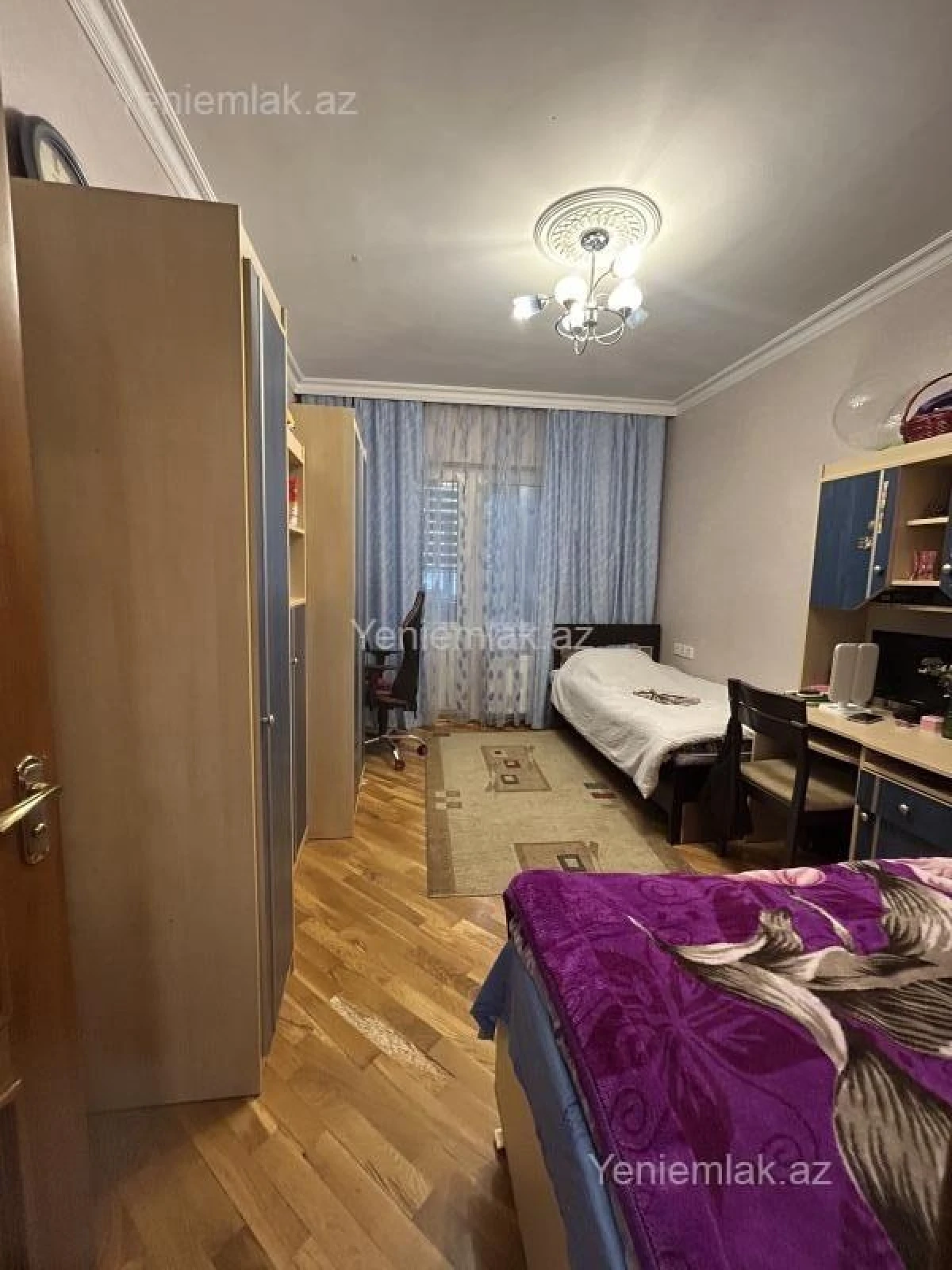Satılır 3 otaqlı köhnə tikili 90 m²