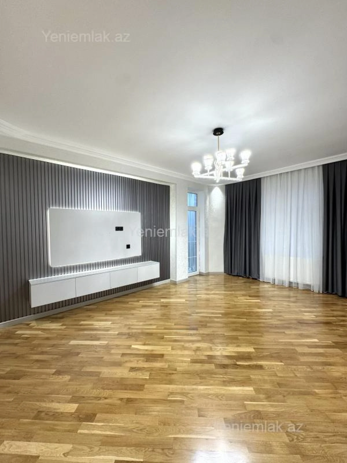 Satılır 3 otaqlı yeni tikili 95 m²