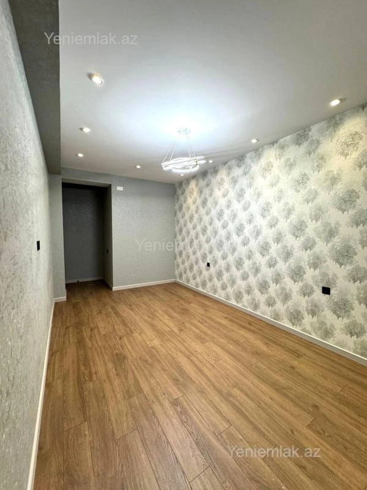 Satılır 2 otaqlı yeni tikili 87 m²
