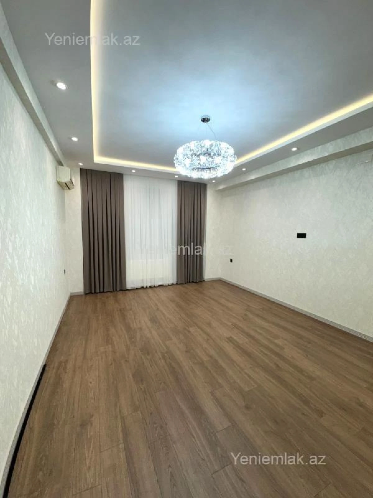 Satılır 2 otaqlı yeni tikili 87 m²