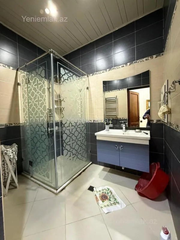 Satılır 2 otaqlı yeni tikili 100 m²