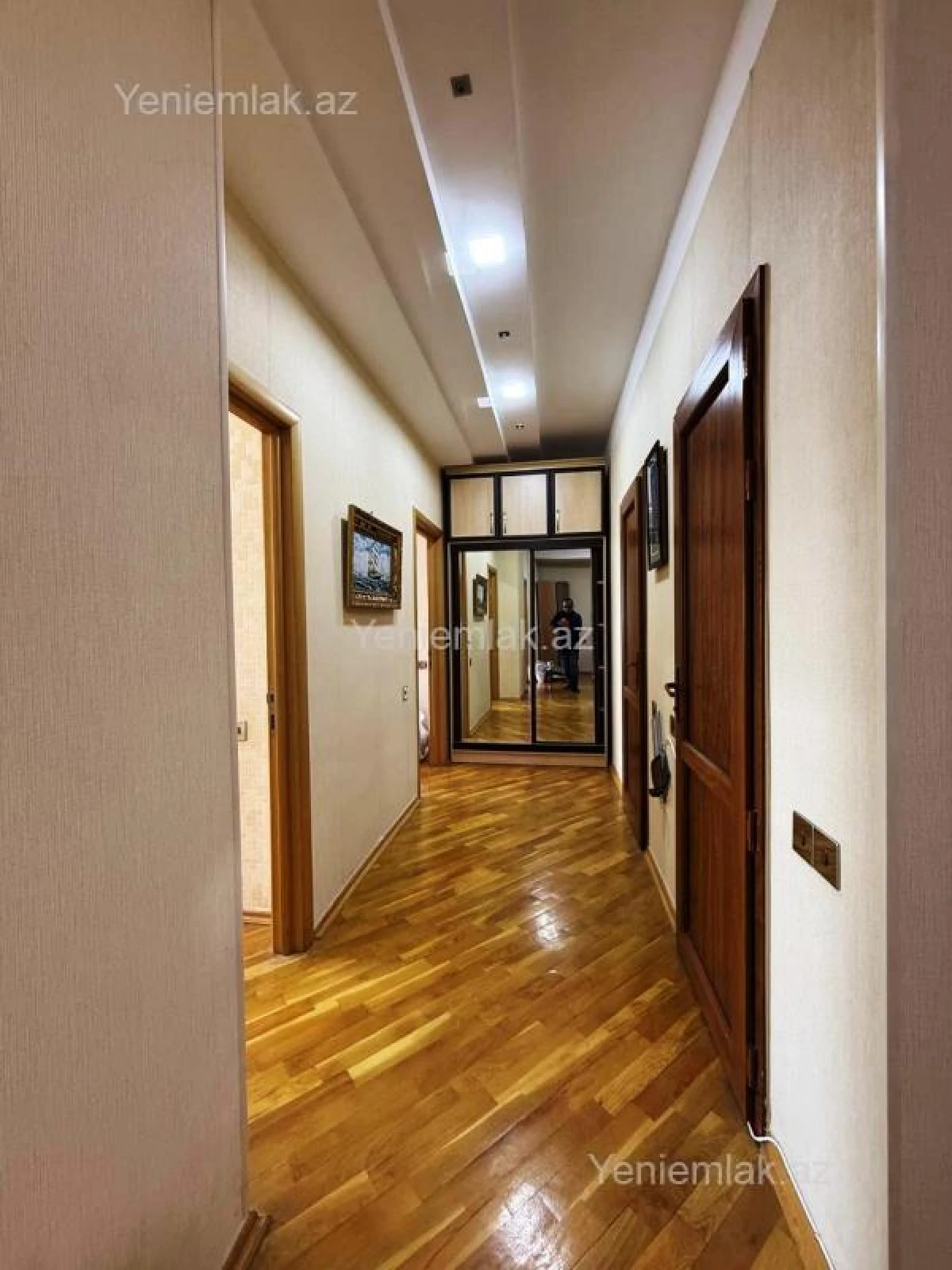 Satılır 2 otaqlı yeni tikili 100 m²