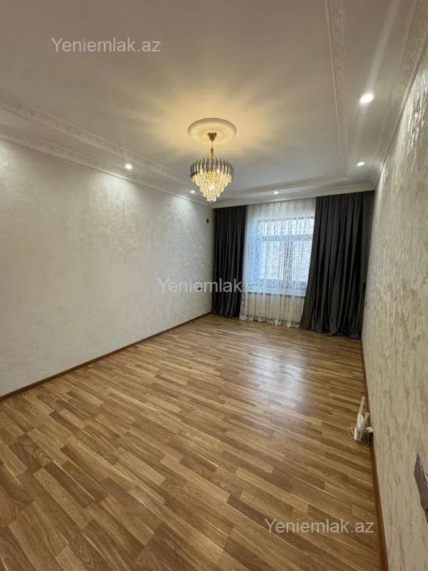 Satılır 1 otaqlı köhnə tikili 45 m²