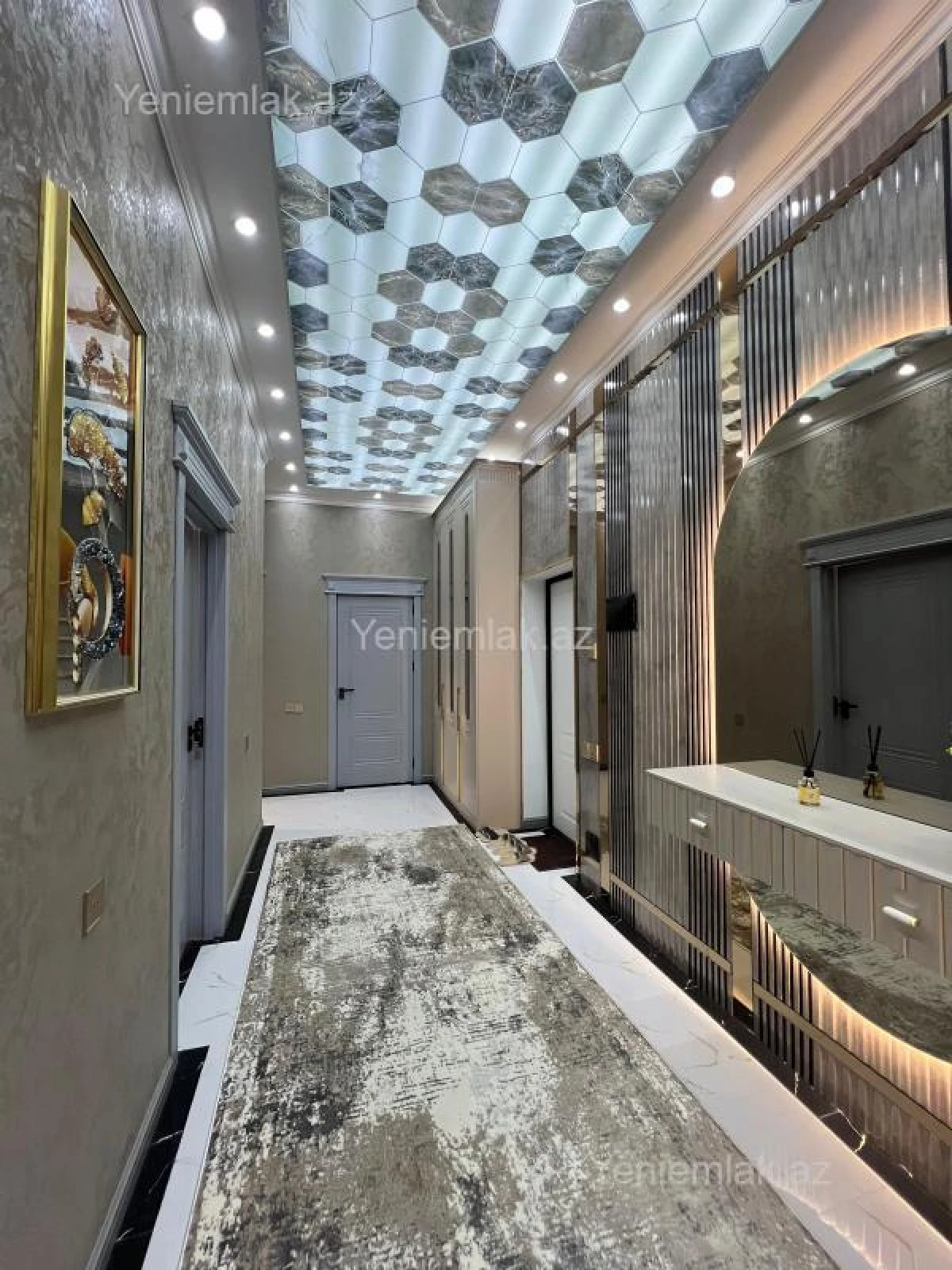 Satılır 3 otaqlı yeni tikili 106 m²