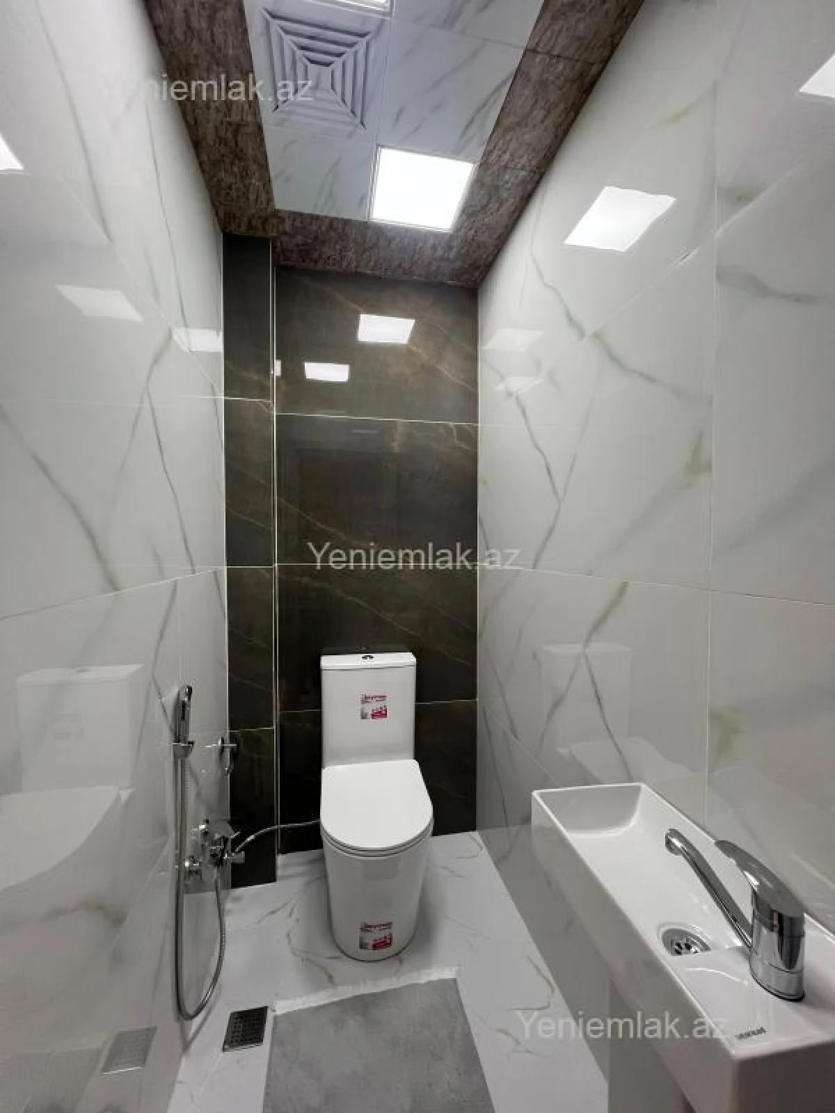 Satılır 3 otaqlı yeni tikili 106 m²