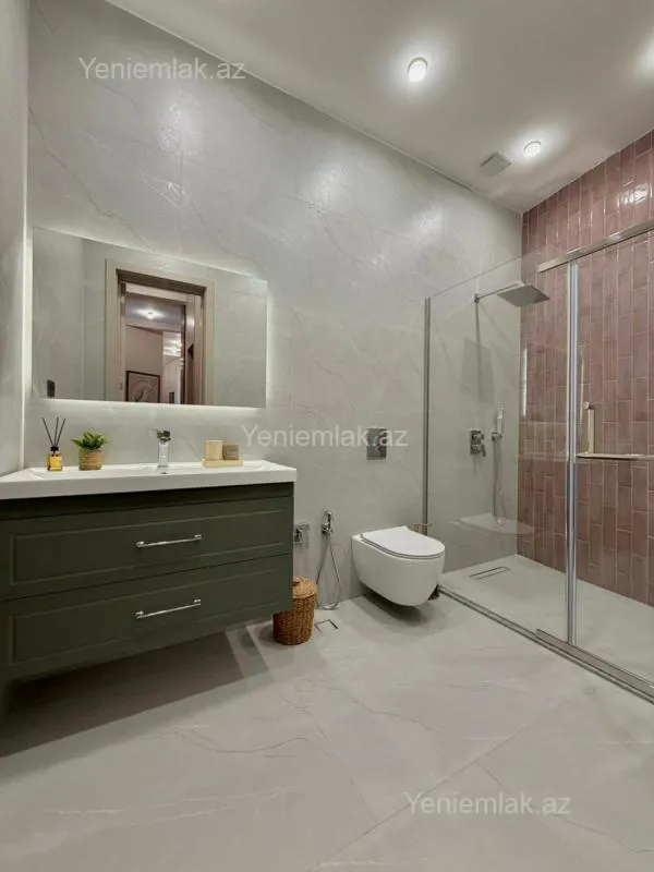 Satılır 4 otaqlı həyət evi 230 m²