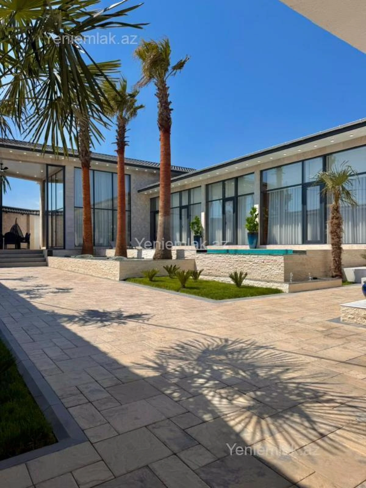 Satılır 4 otaqlı həyət evi 230 m²