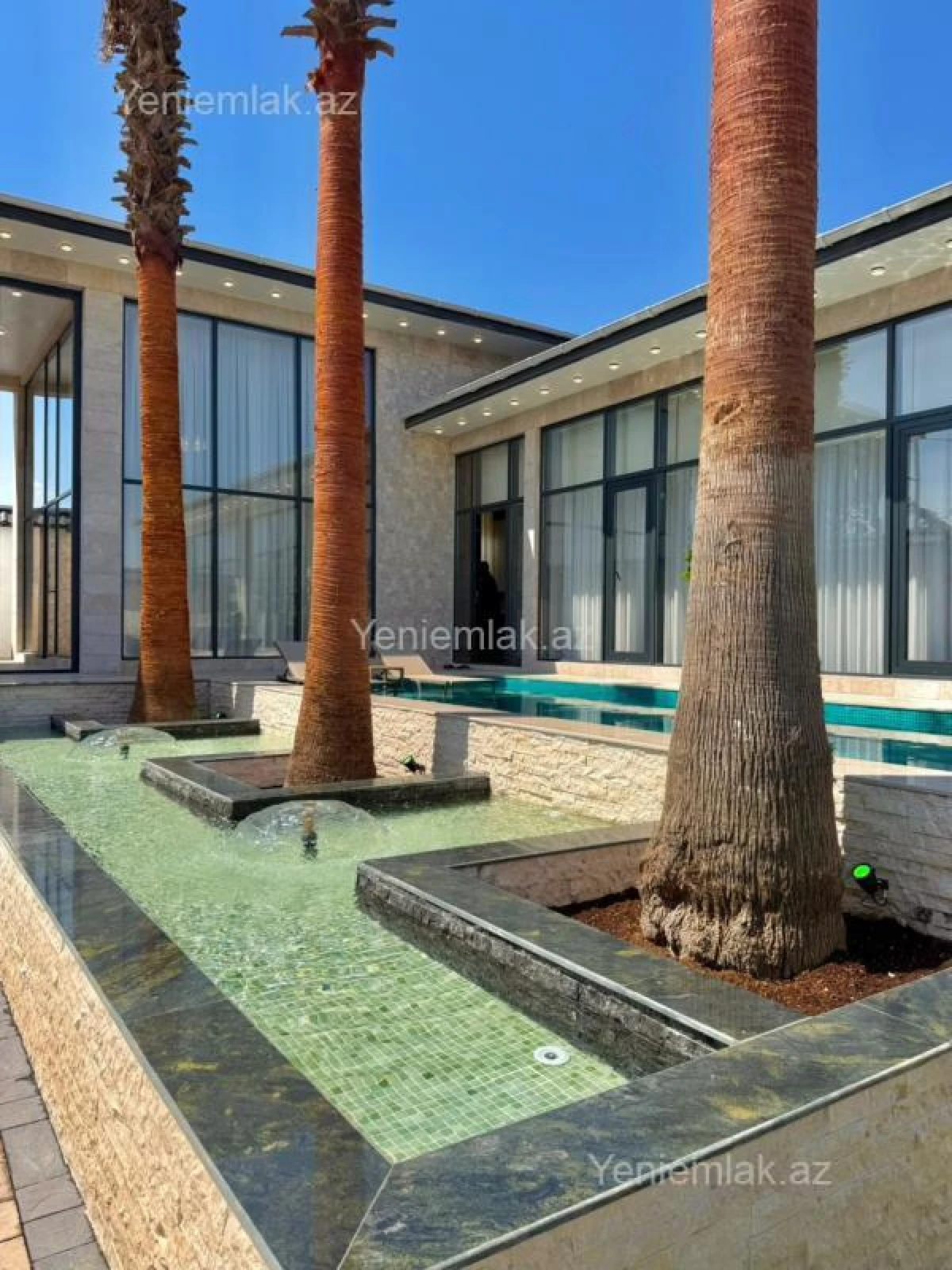 Satılır 4 otaqlı həyət evi 230 m²