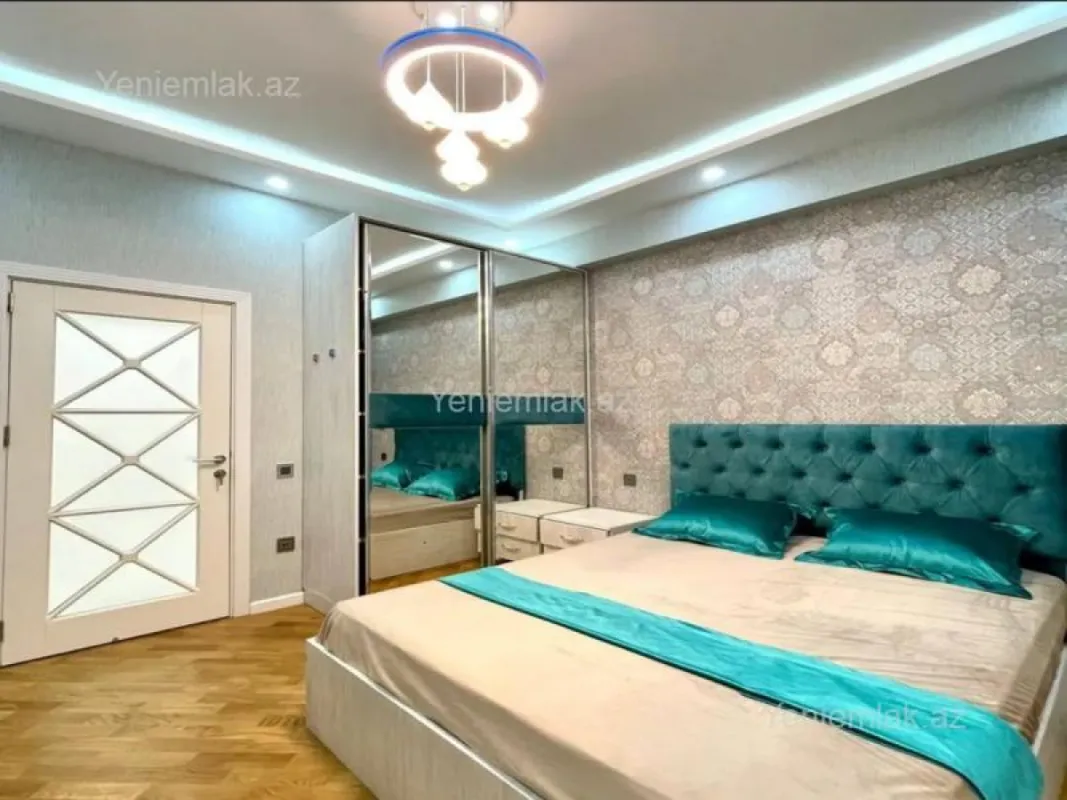 Satılır 2 otaqlı yeni tikili 70 m²