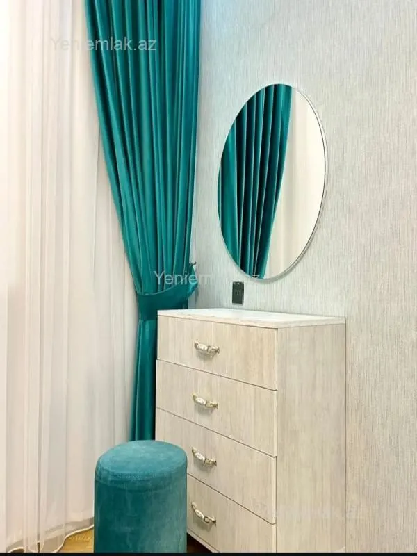 Satılır 2 otaqlı yeni tikili 70 m²