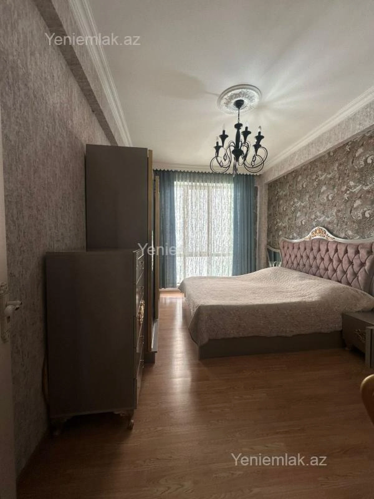 Satılır 3 otaqlı yeni tikili 100 m²