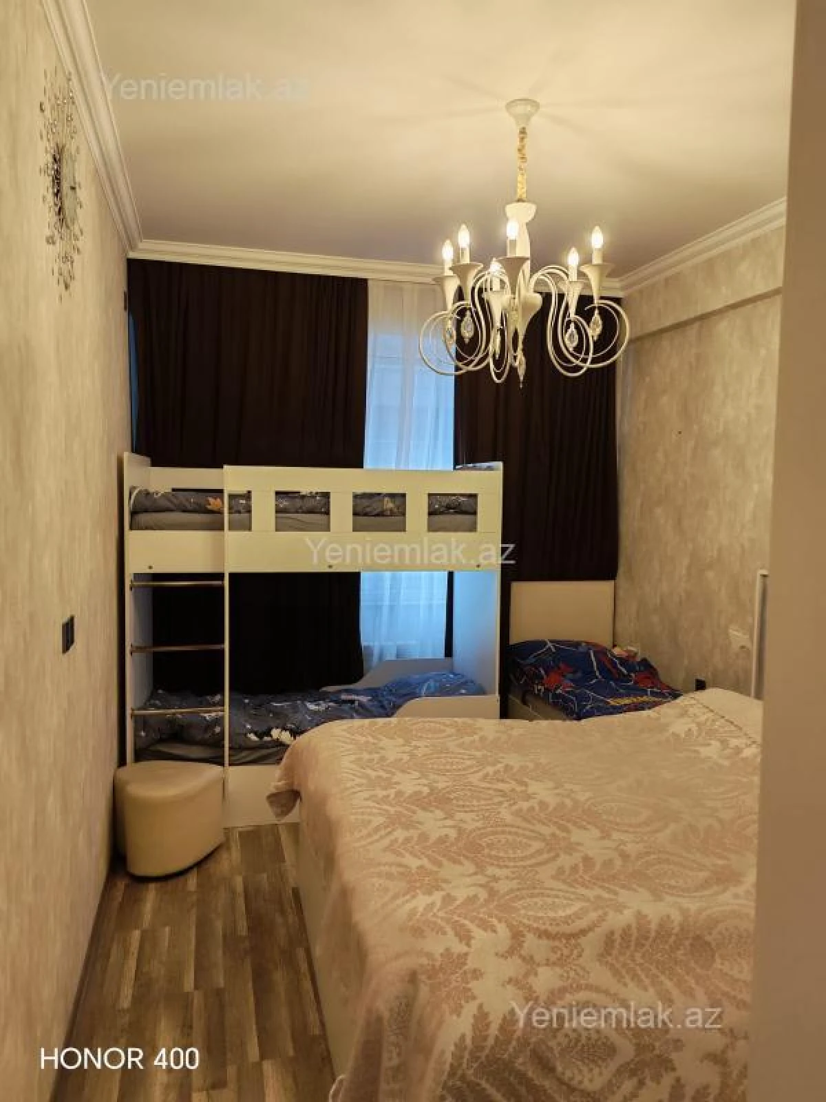 Satılır 2 otaqlı yeni tikili 76.3 m²