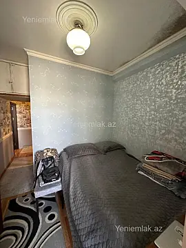 Satılır 1 otaqlı köhnə tikili 38 m²