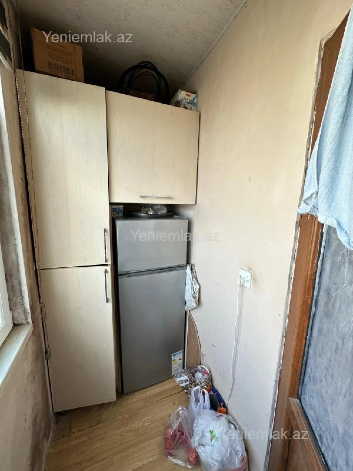 Satılır 1 otaqlı köhnə tikili 38 m²