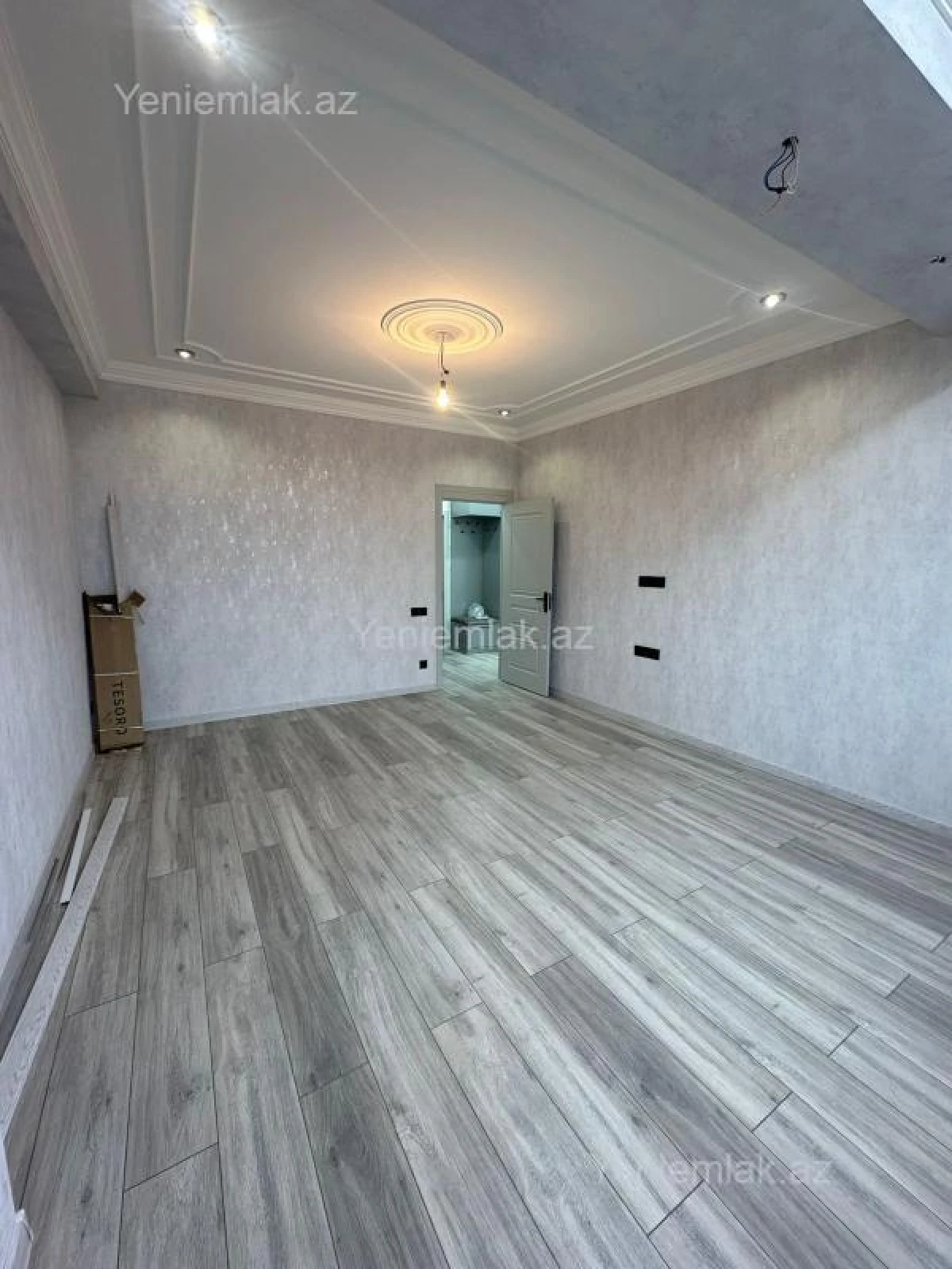 Satılır 2 otaqlı yeni tikili 72 m²