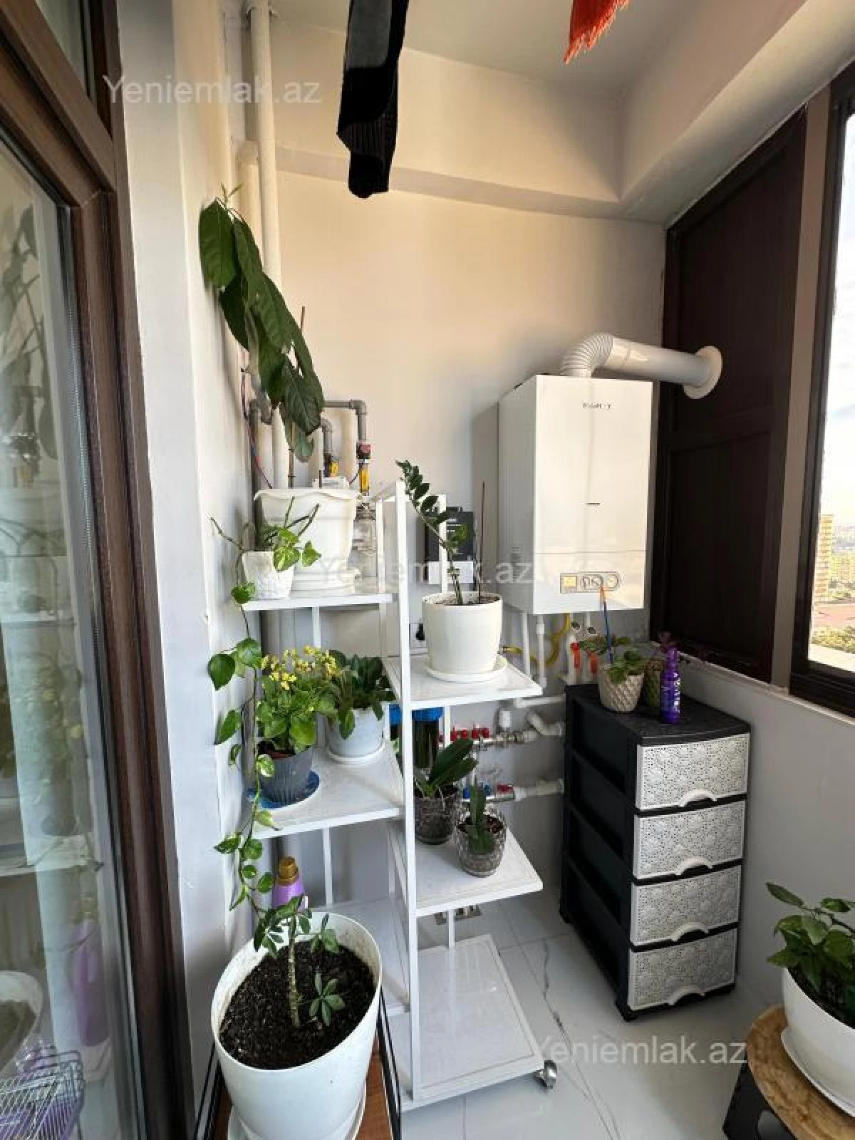 Satılır 3 otaqlı yeni tikili 115 m²