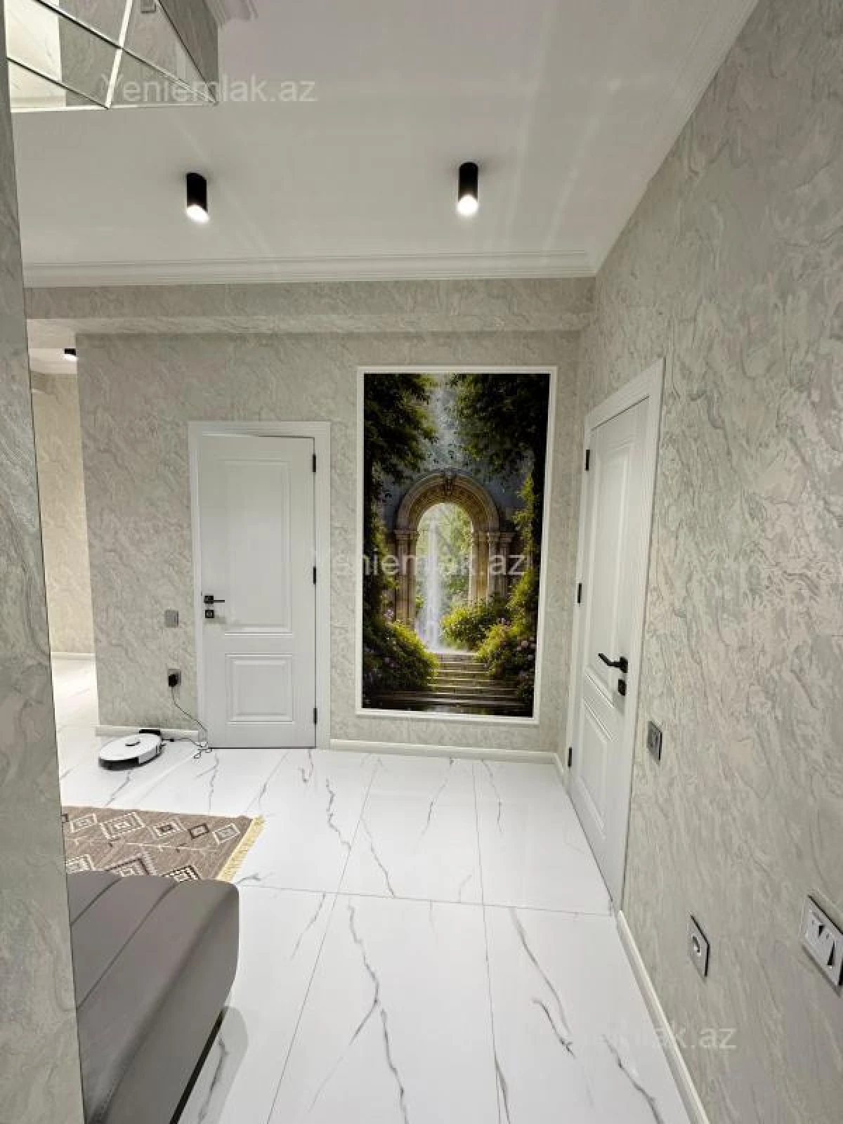 Satılır 3 otaqlı yeni tikili 115 m²