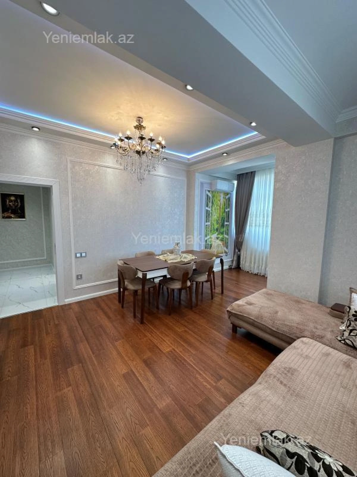 Satılır 3 otaqlı yeni tikili 115 m²