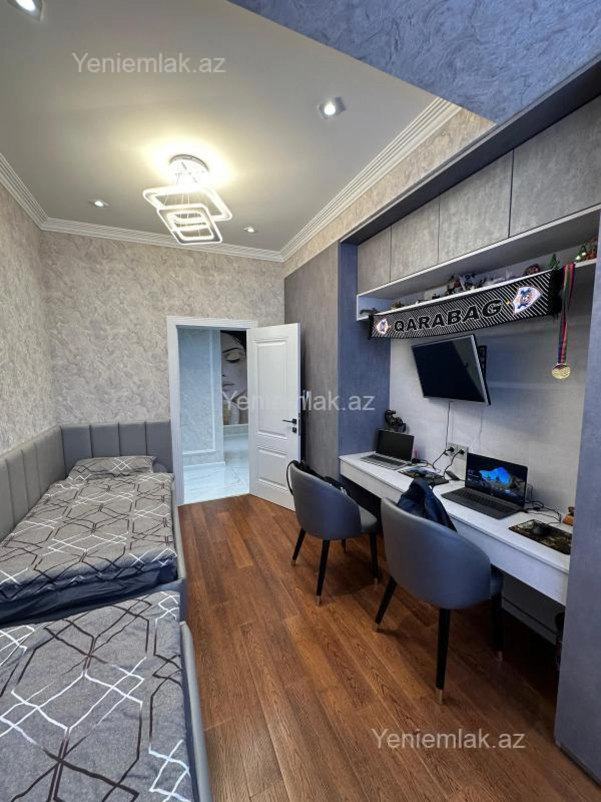 Satılır 3 otaqlı yeni tikili 115 m²