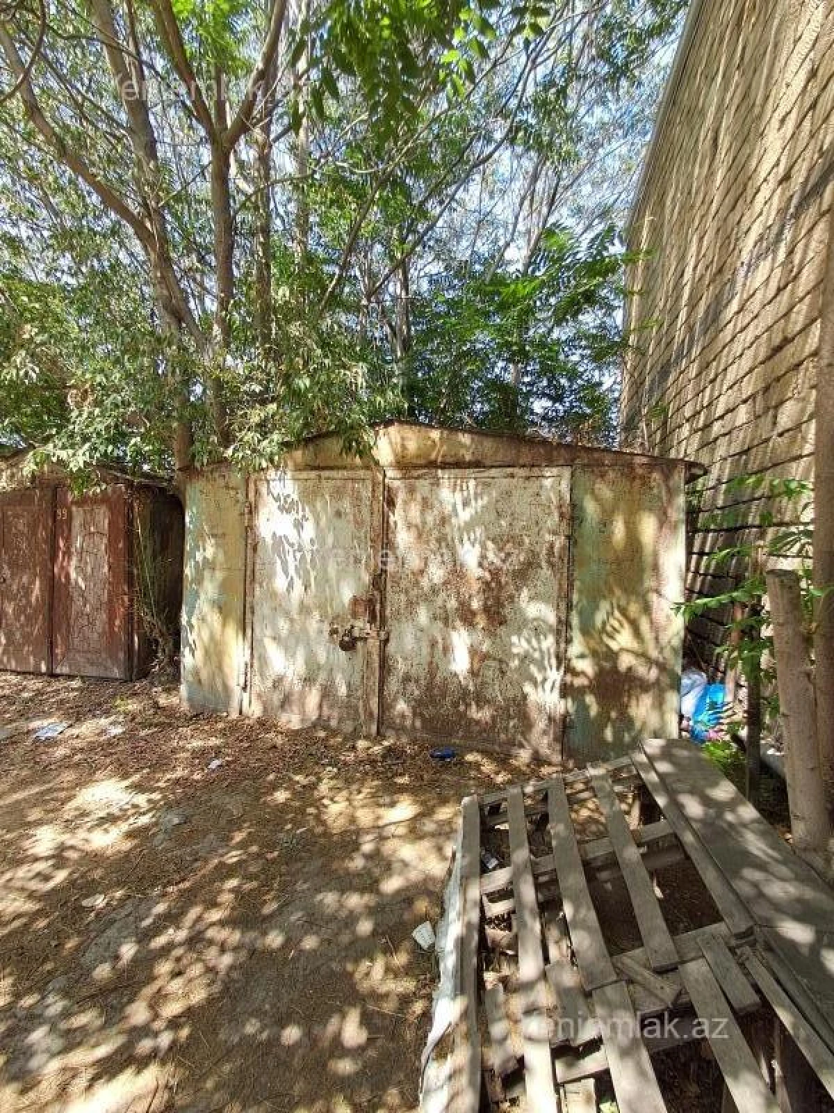 Satılır qaraj 20 m²